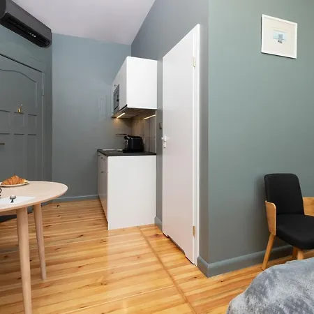 Rivoli Near The & Pier By Renters