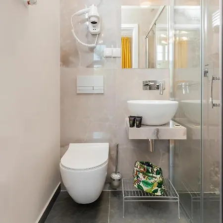 Rivoli Near The & Pier By Renters Appartement