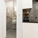 Rivoli Near The & Pier By Renters شقة سوبوت