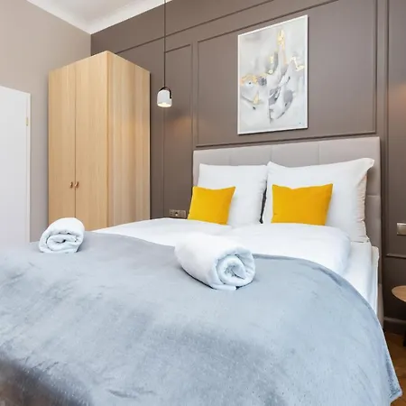 Апартаменты Rivoli Near The & Pier By Renters