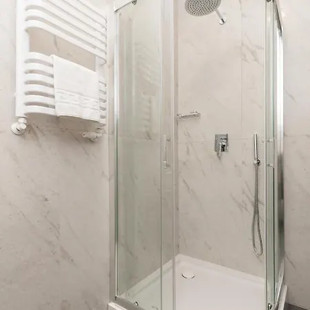 Апартаменты Rivoli Near The & Pier By Renters