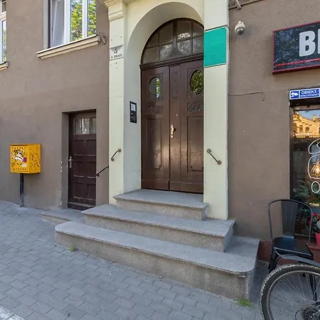 Апартаменты Rivoli Near The & Pier By Renters