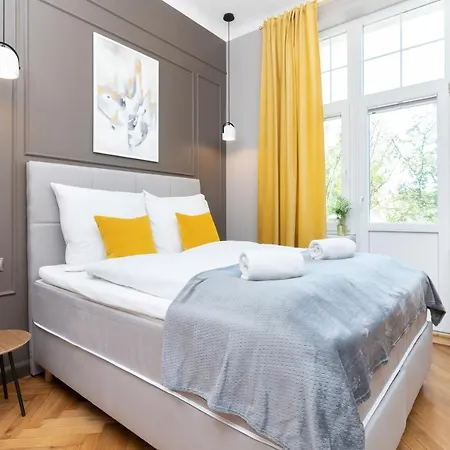 Rivoli Near The & Pier By Renters Апартаменты *