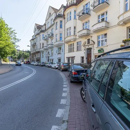 Rivoli Near The & Pier By Renters * Сопот