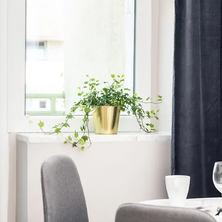 Rivoli Near The & Pier By Renters Сопот