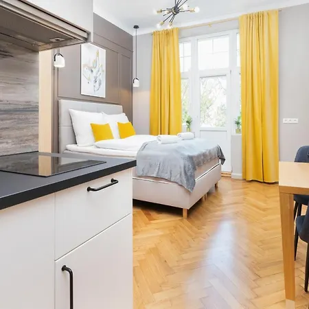 Апартаменты Rivoli Near The & Pier By Renters